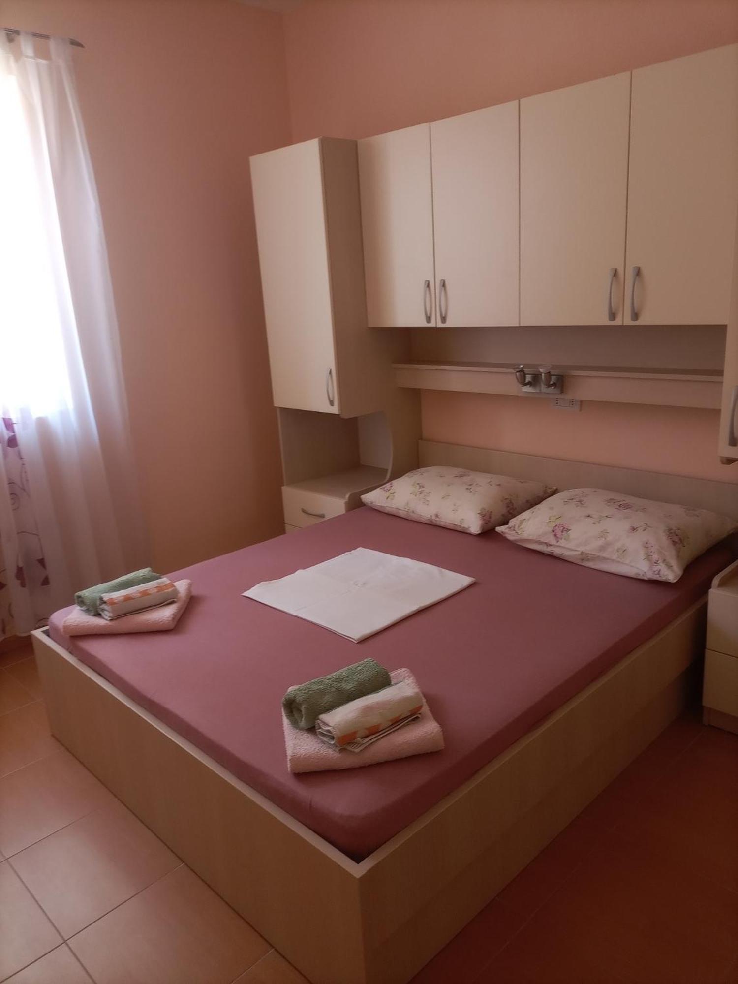 Apartments Vrisika-Family Apartment Makarska Dış mekan fotoğraf