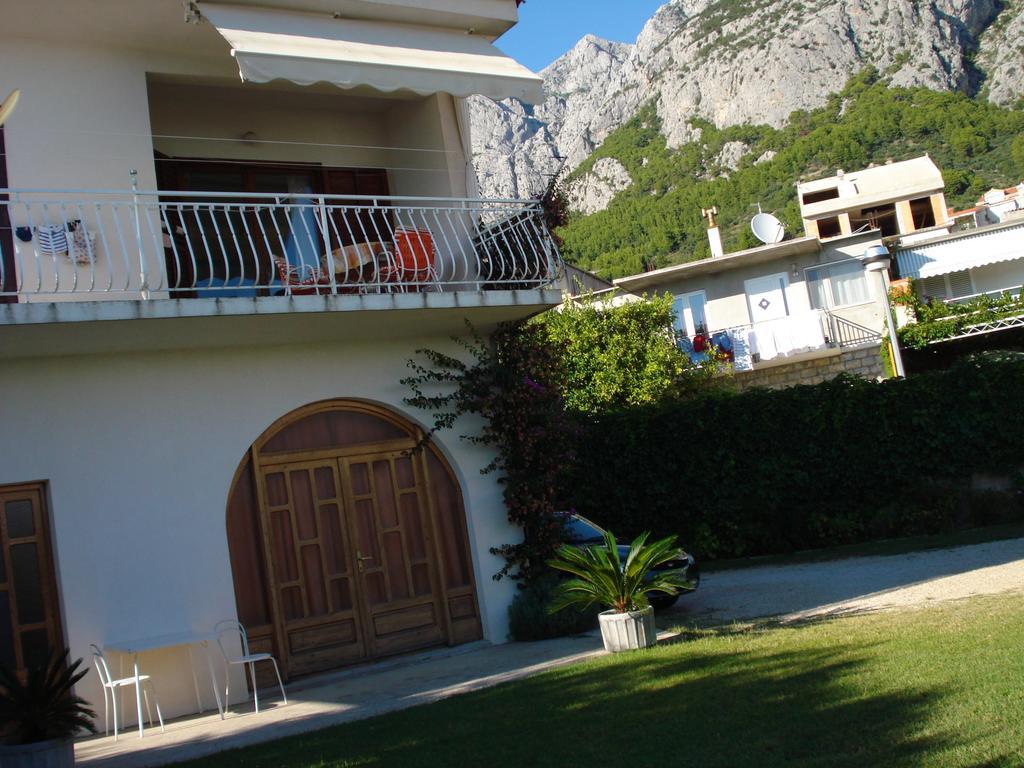 Apartments Vrisika-Family Apartment Makarska Dış mekan fotoğraf